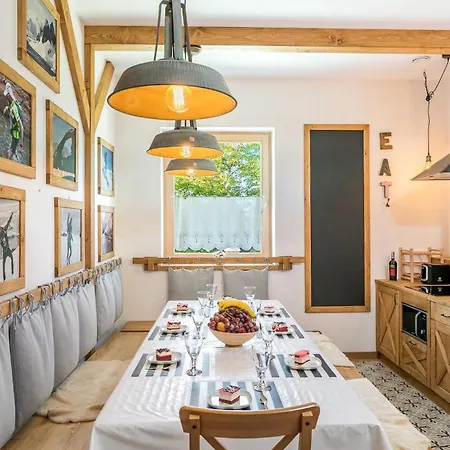 Holiday home Rent Like - Zoniowka Premium